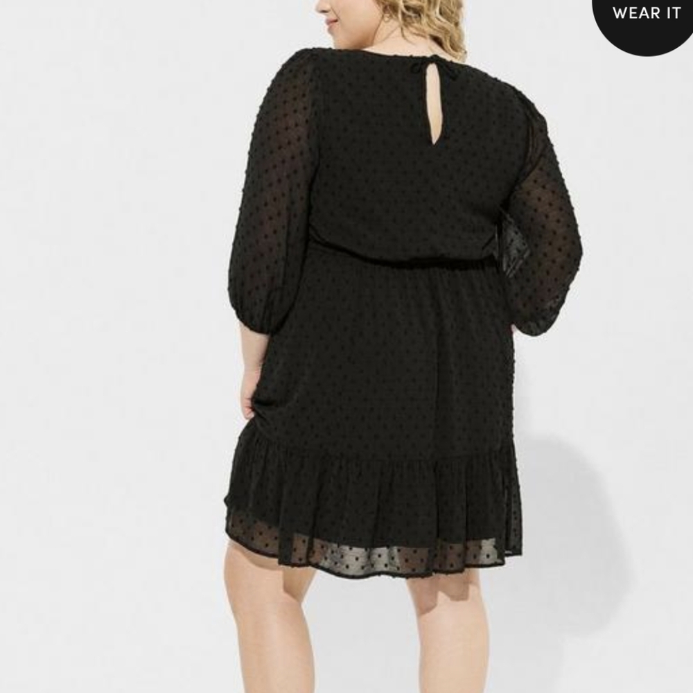 Torrid Plus Size Mini Clip Dot Dress - Size 0 - Picture 4 of 7